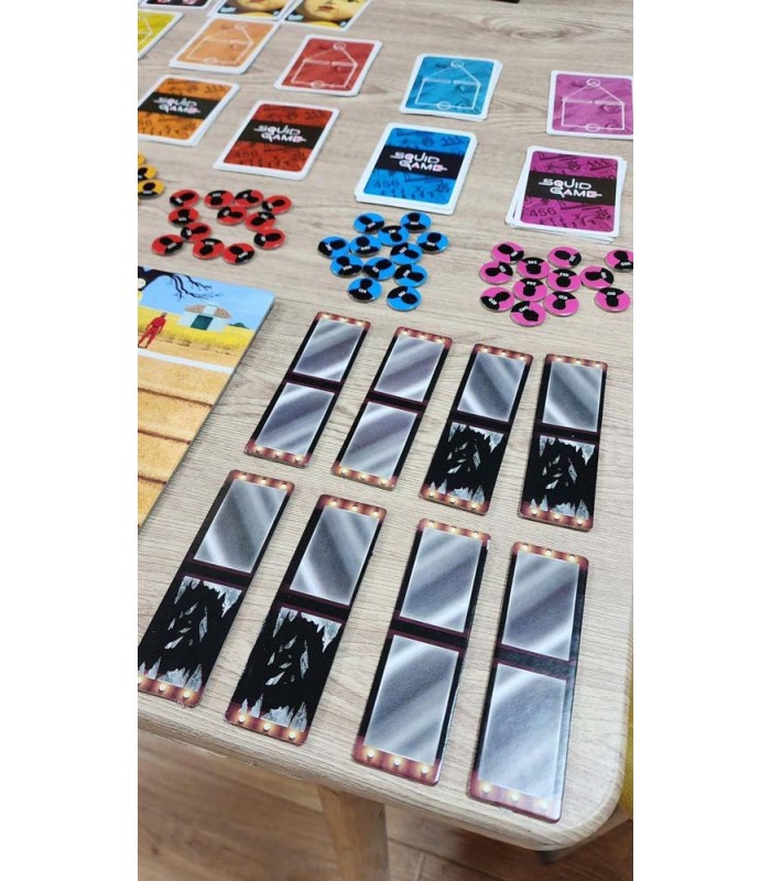 بازی مرکب اسکویید گیم Squid Game: The Board Game