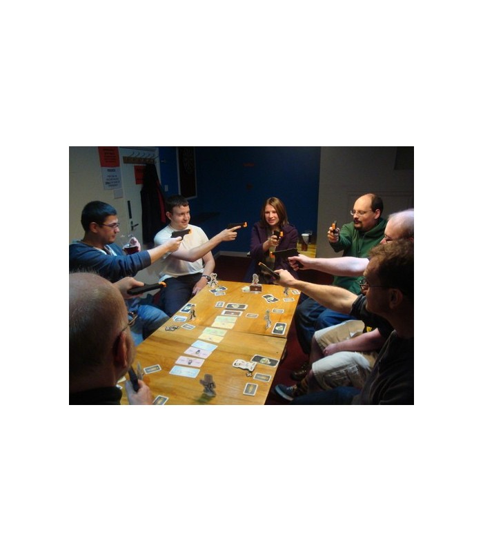 پول و تفنگ (Cash and Guns)