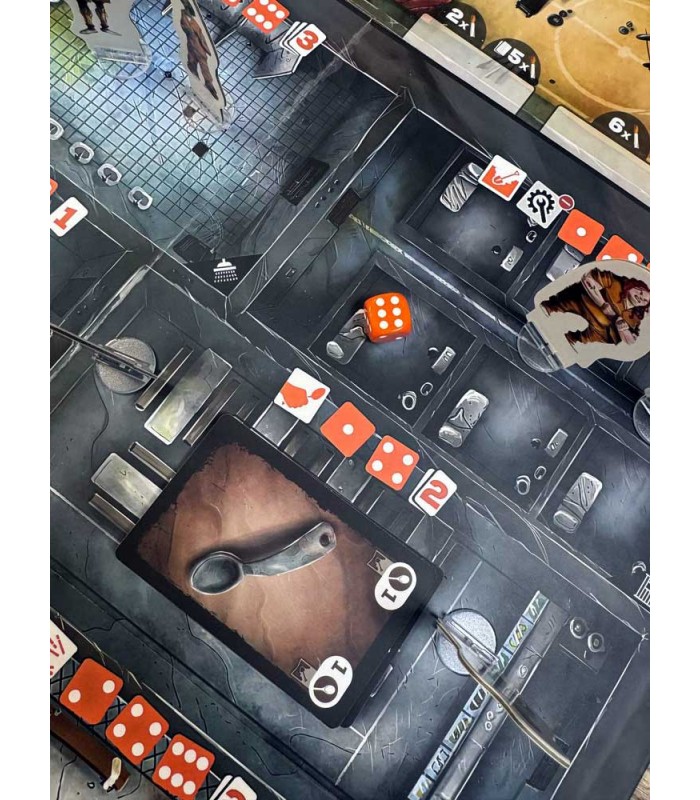 بازی ایرانی فرار از زندان با افزونه Dig Your Way Out + Dig In