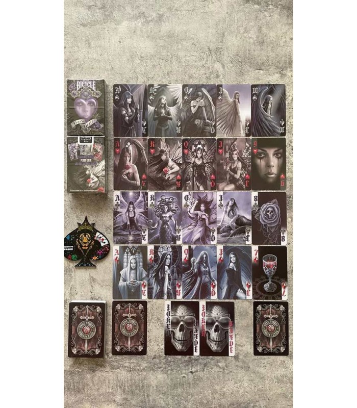 کارت بازی قلب سیاه Playing Card Dark Hearts