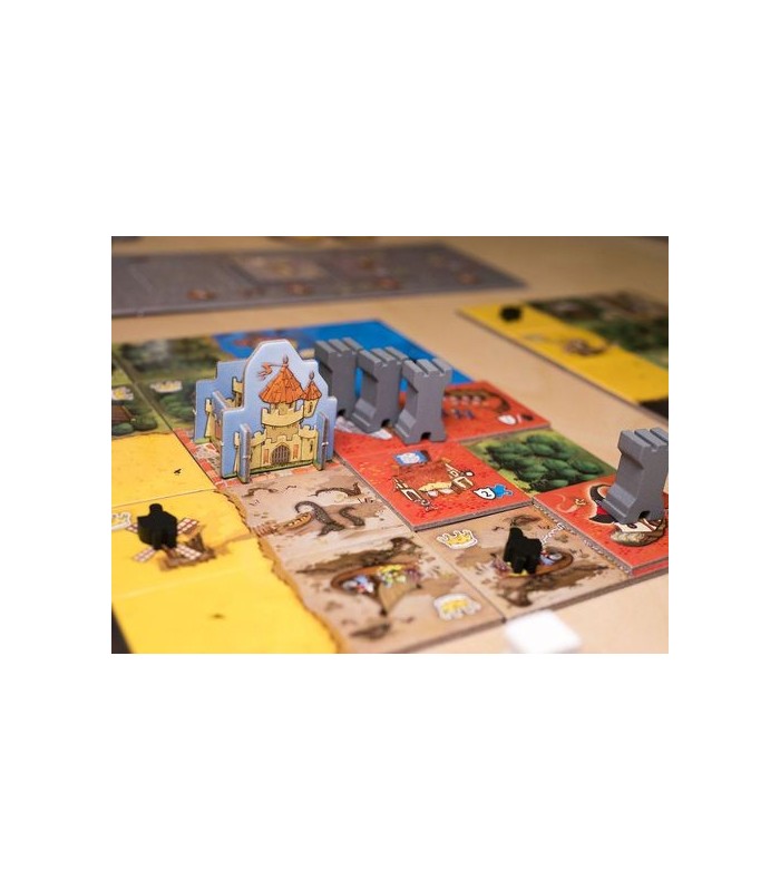 کویین دومینو (Queendomino)