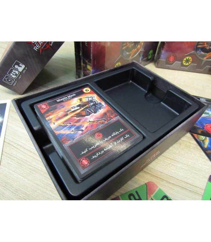 بازی ایرانی قلمرو ستارگان (Star Realms)