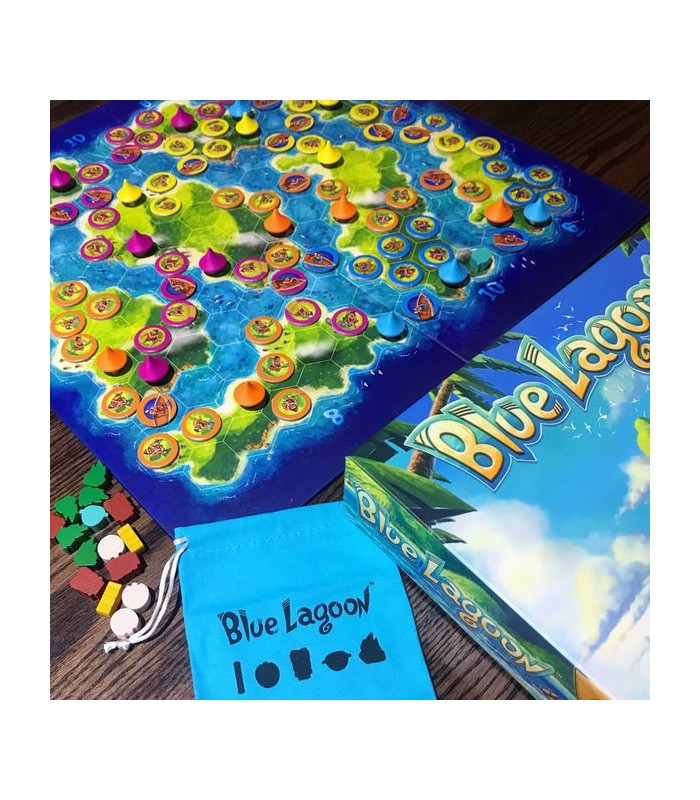 تالاب آبی (Blue Lagoon)