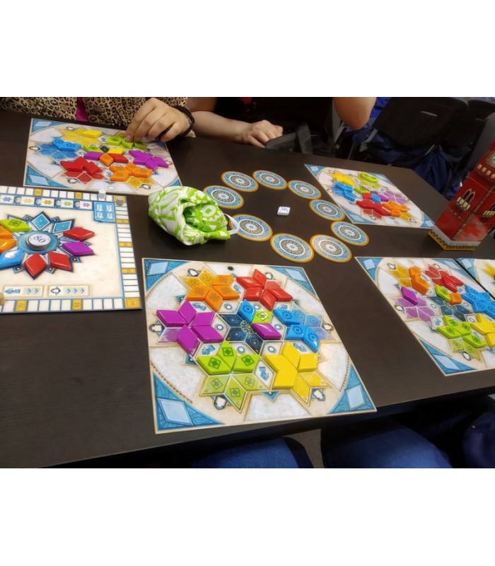 آزول: اقامتگاه تابستانی (Azul Summer Pavilion)