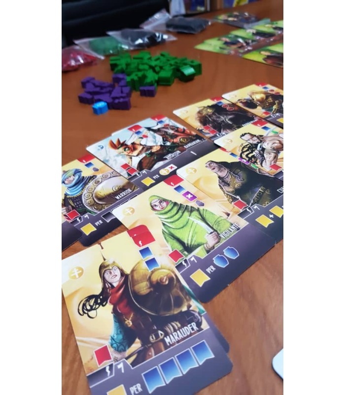 بازی ایرانی پهلوانان امپراتوری غرب (Paladins of the West Kingdom)