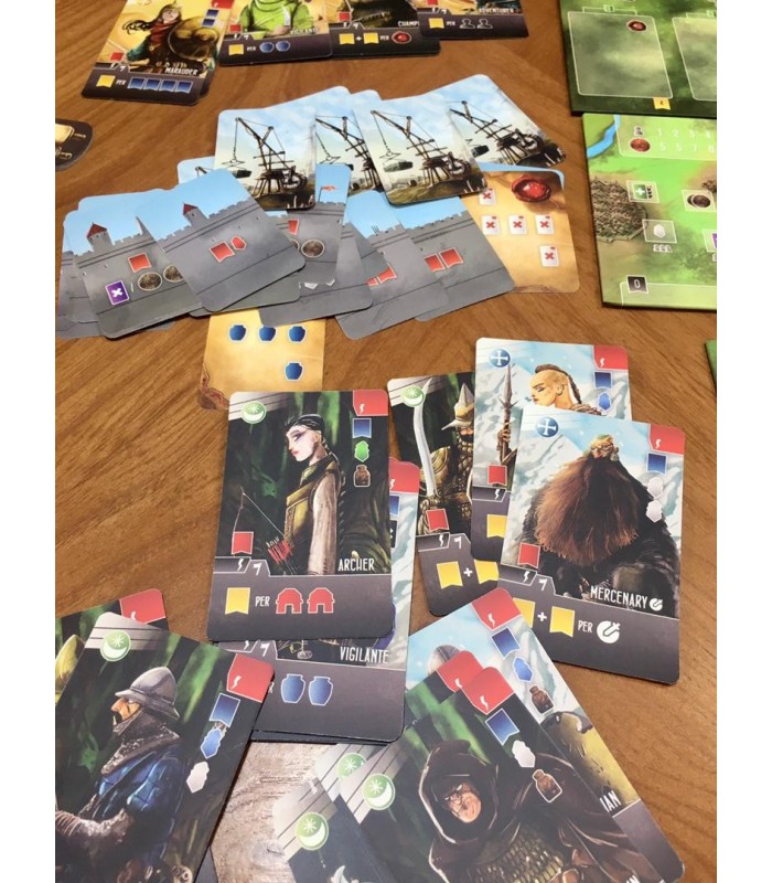 بازی ایرانی پهلوانان امپراتوری غرب (Paladins of the West Kingdom)