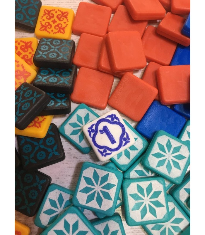 بازی ایرانی ازول (Azul)