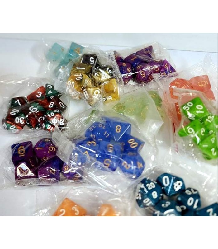 تاس بازی نقش آفرینی  dungeons and dragons dnd dice