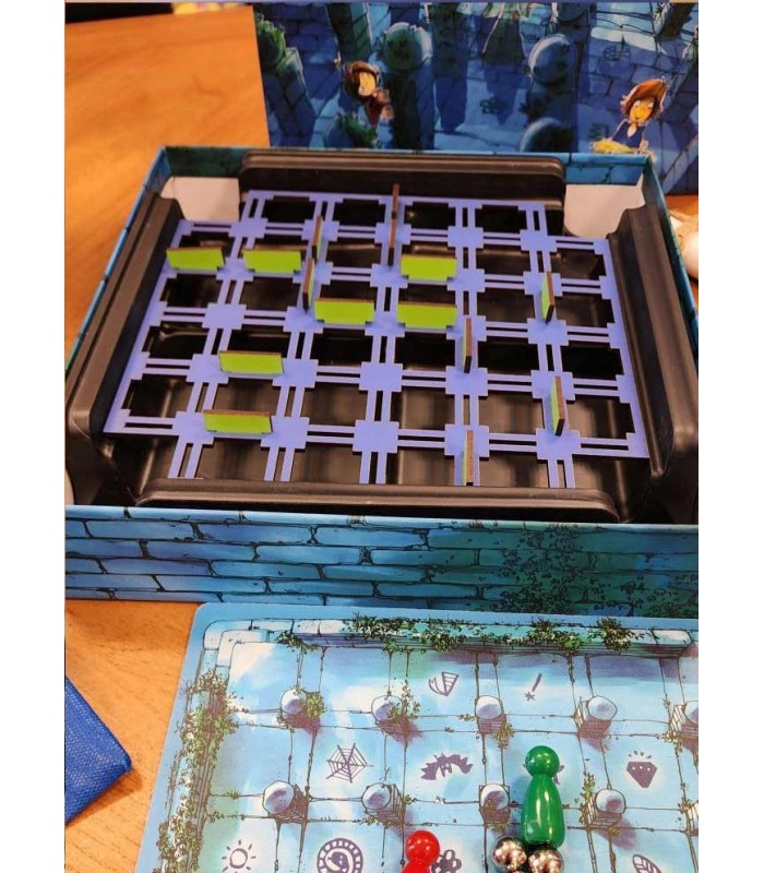 بازی هزارتوی جادو The Magic Labyrinth